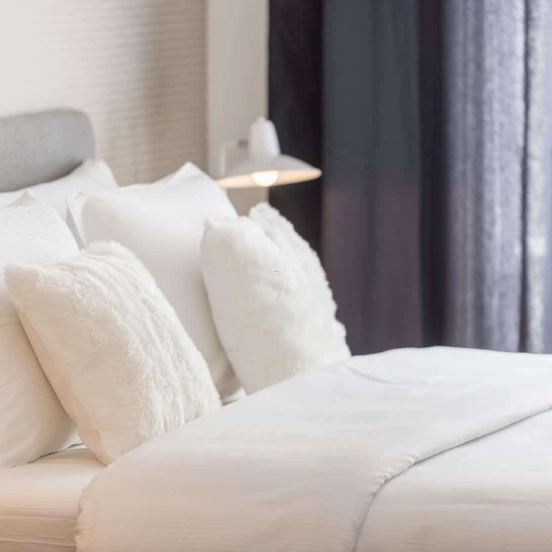 Opgemaakt bed