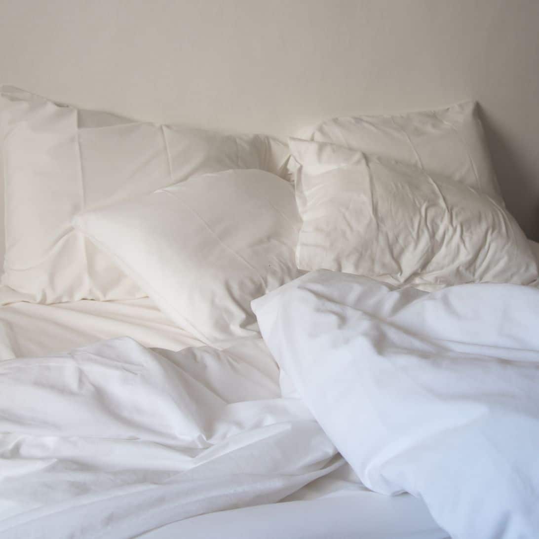 M line athletic pillow op bed