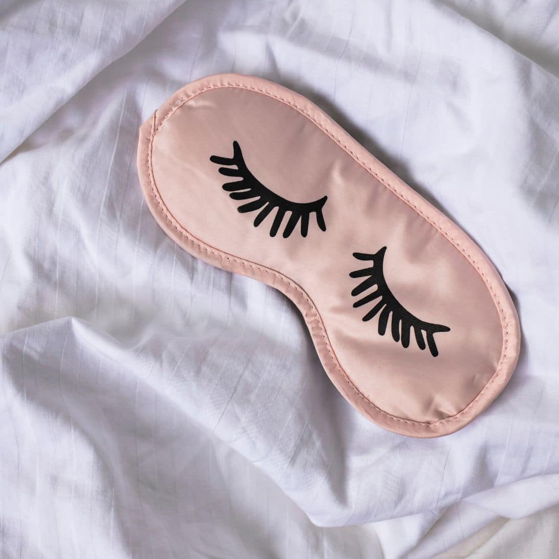 Roze slaapmasker