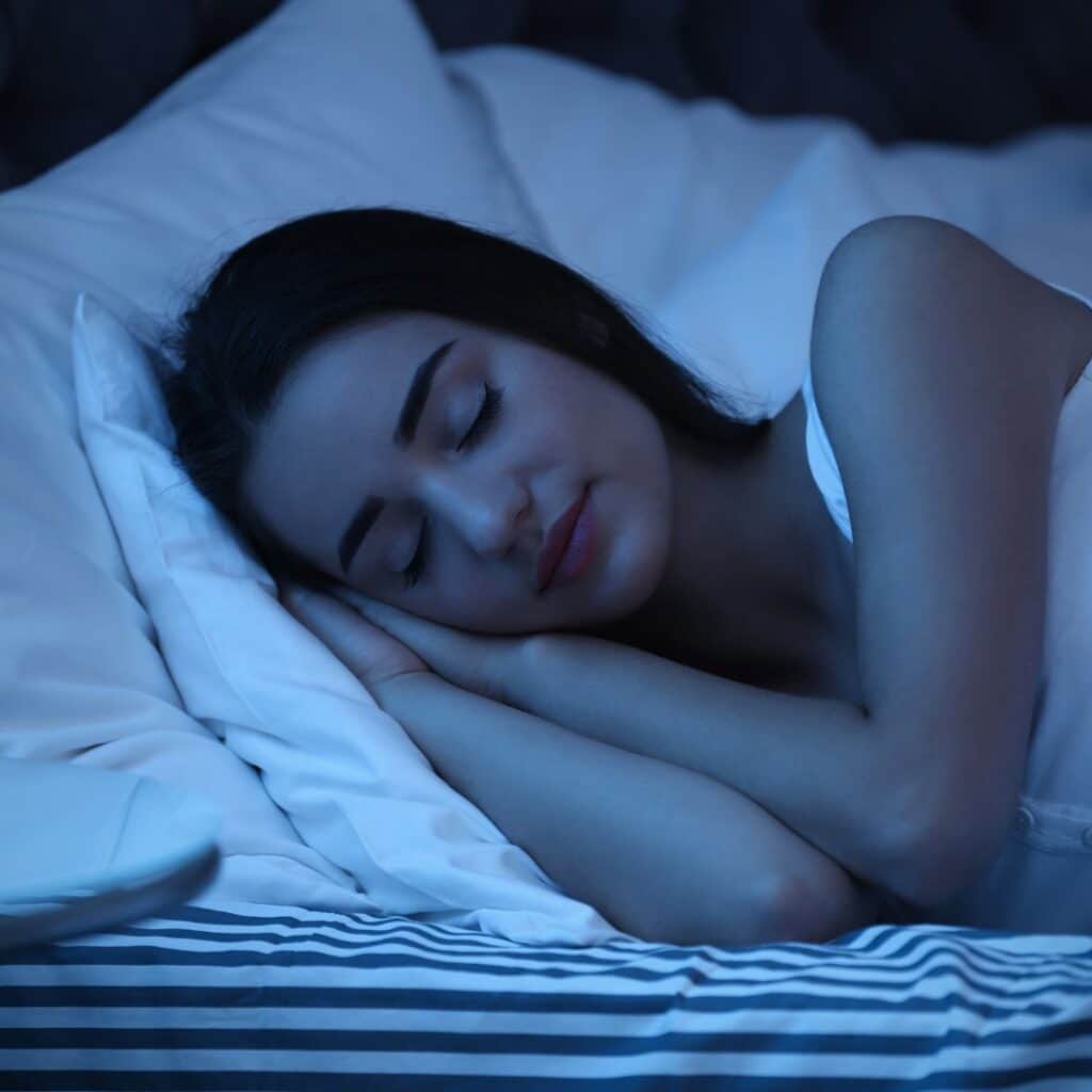 Vrouw test slaapproducten Sleepworld