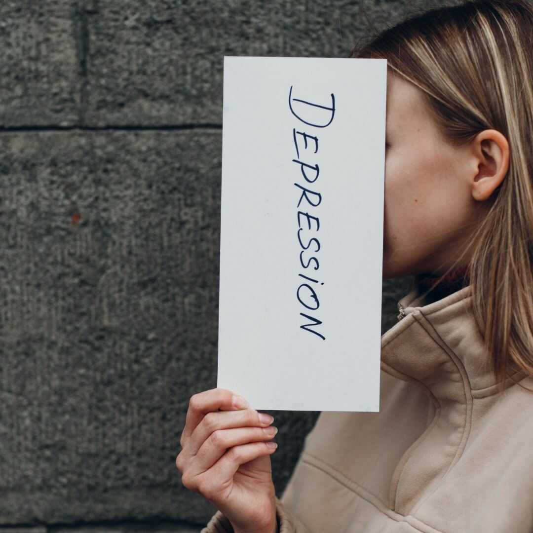 Slaapproblemen en Somberheid: Hoe Gebrek aan Slaap Je Stemming Beïnvloedt