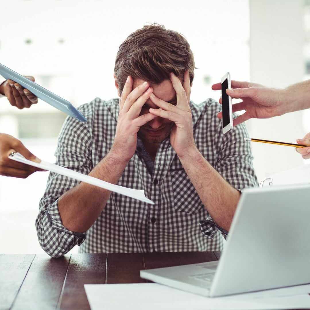 Hoe Stress Slaapproblemen Versterkt