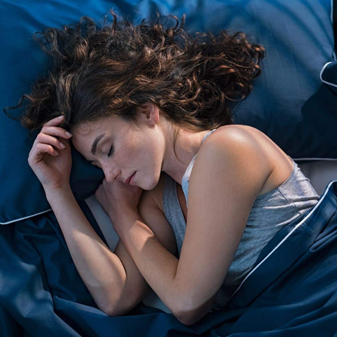 vrouw slaap immuunsysteem